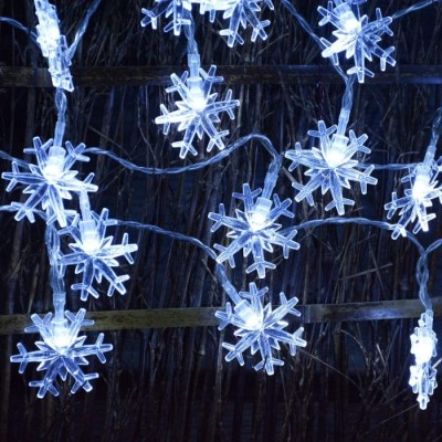 LED Xmas Lights Snowflakes Icicle 140L 4.2m Cool White IP44 with Controller