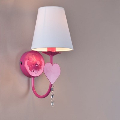 Wall lamp for Kids Room with Pink Heart 